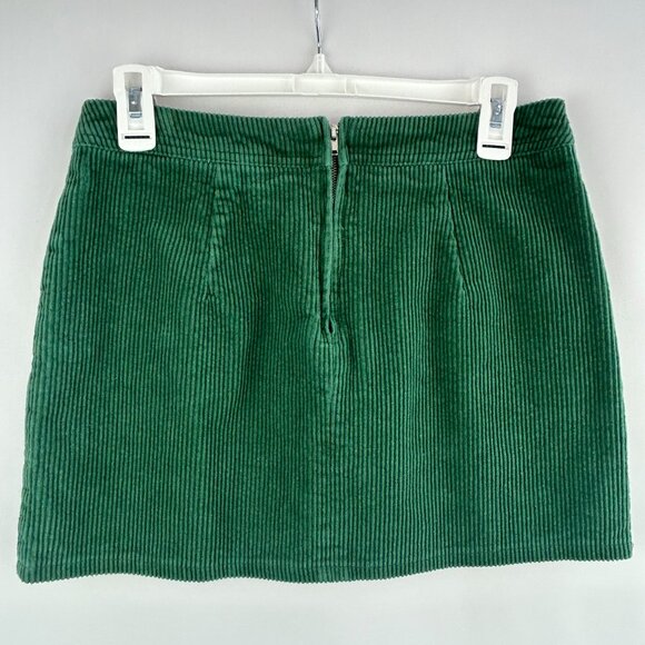 Forever 2 green corduroy mini skirt preppy y2k – size Medium - Picture 3 of 5